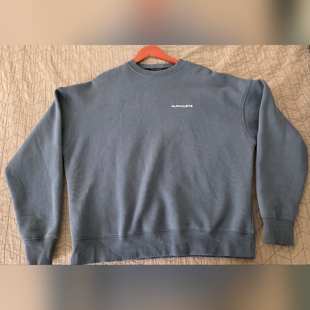 Alphalete Overaized Crew Sweater - M - Whale Blue
